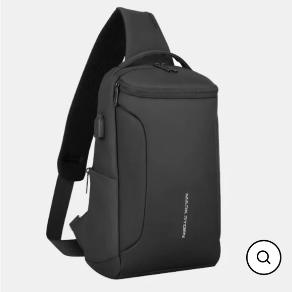 Men’s black bag for iPad or laptop. - Picture 2 of 16